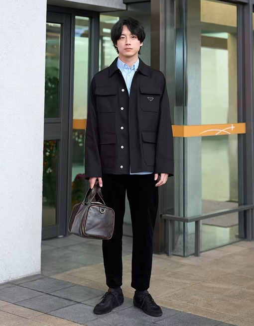 プラダ ポケット付きワークジャケット