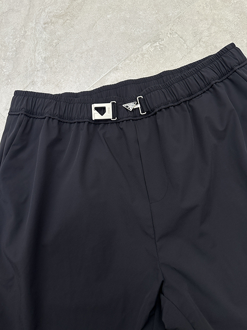 プラダスーパーコピー ベルト付きカジュアルパンツ