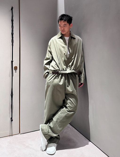 ロエベ 刺繍りベルトジャケット