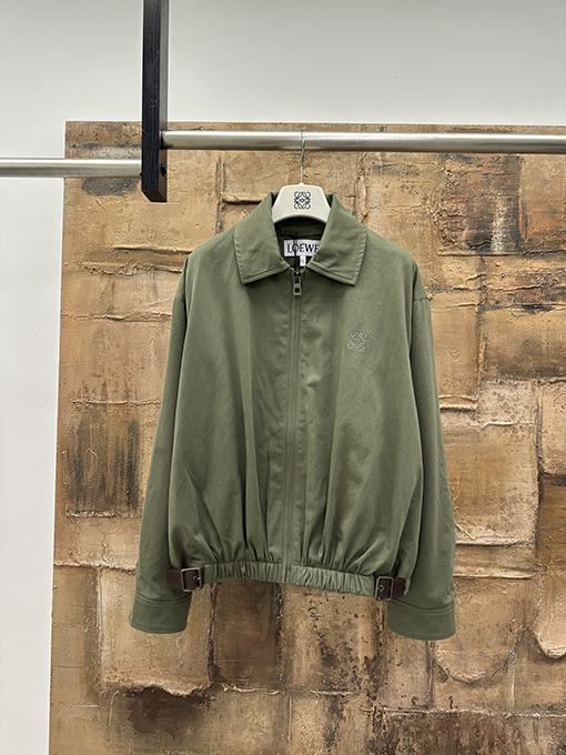 ロエベ 刺繍りベルトジャケット