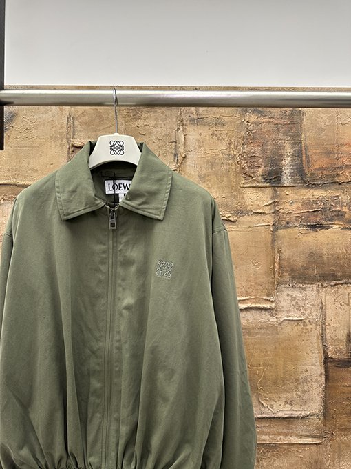 ロエベ 刺繍りベルトジャケット