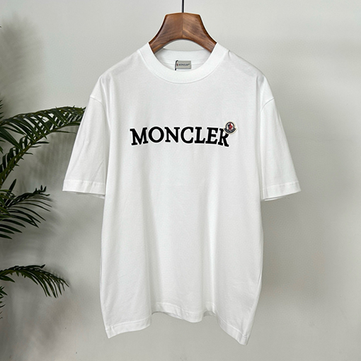 モンクレールコピー Moncler 新作フロッキーレタープリント入りピュアコットン半袖Tシャツ
