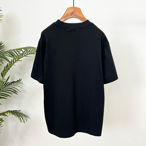 モンクレールコピー Moncler 新作フロッキーレタープリント入りピュアコットン半袖Tシャツ