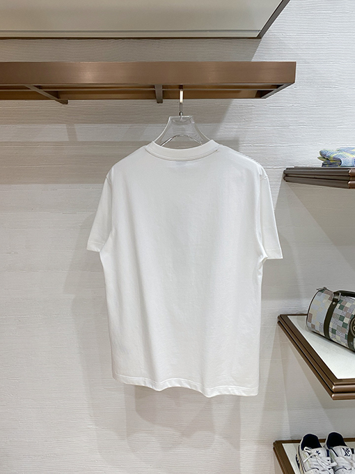 バーバリー Burberry 春夏コレクション 半袖Tシャツ