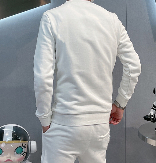 フェンディ 新モデルファッションな人気のクルーネックのスウェットシャツとパンツのセット