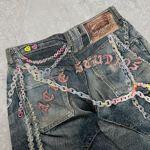 アクネストゥディオズ チェーンストレートレッグジーンズ