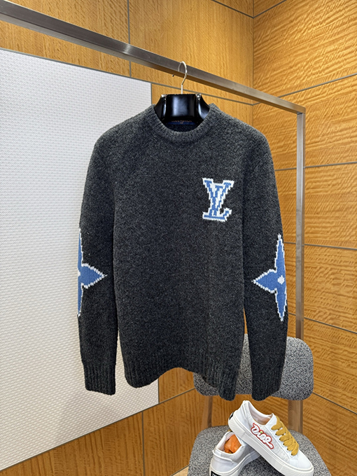 ルイヴィトンコピー LV 四つ葉のクローバー柄ニットクルーネックセーター
