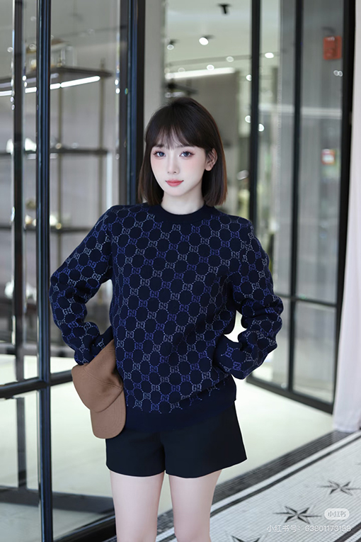 グッチスーパーコピー 全面ジャカード織りのクルーネックセーター