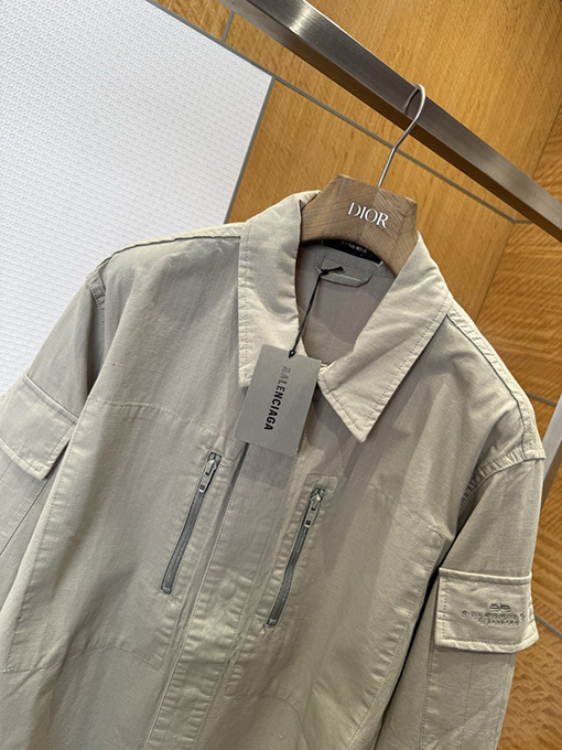 バレンシアガ ジッパー付きポケットジャケット