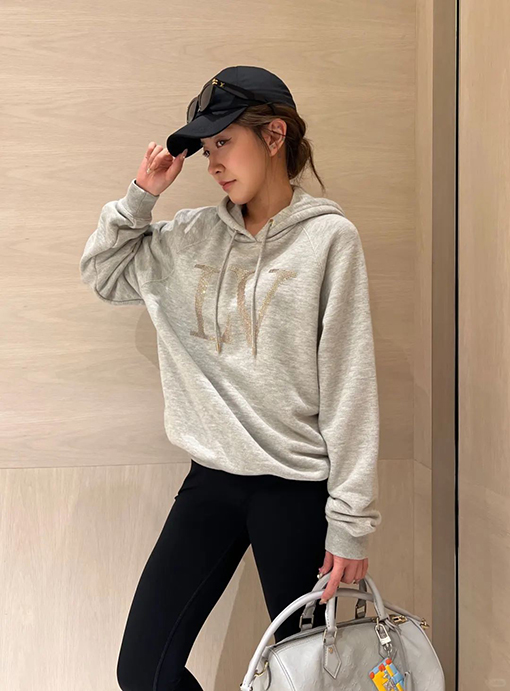 ルイヴィトンコピー LV ラインストーン付きフード付きスウェットシャツ