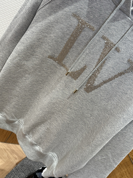 ルイヴィトンコピー LV ラインストーン付きフード付きスウェットシャツ