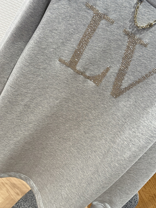 ルイヴィトン LV ラインストーンチェーン付き長袖シャツ