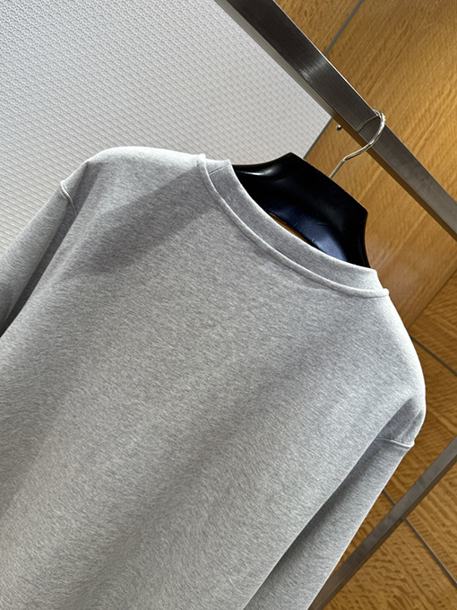 ルイヴィトン LV ラインストーンチェーン付き長袖シャツ