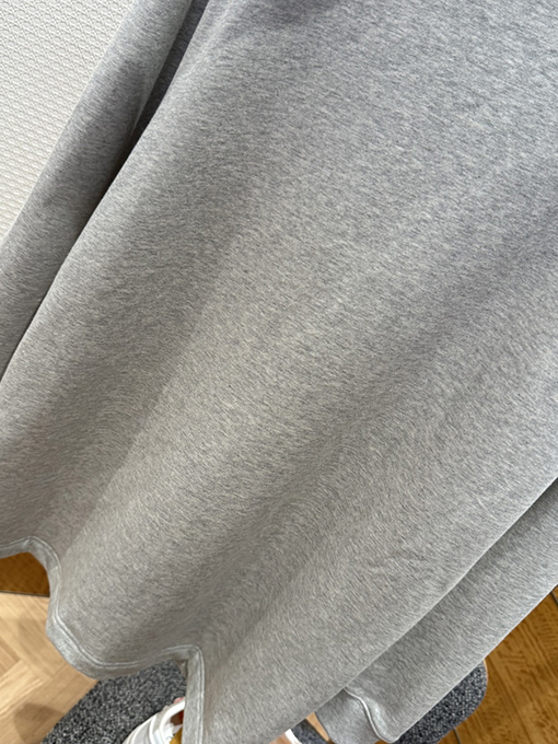 ルイヴィトン LV ラインストーンチェーン付き長袖シャツ