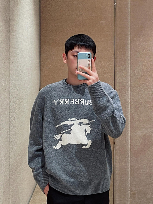 バーバリーブランドコピー BURBERRY ウォーホース ジャカードニットウェア