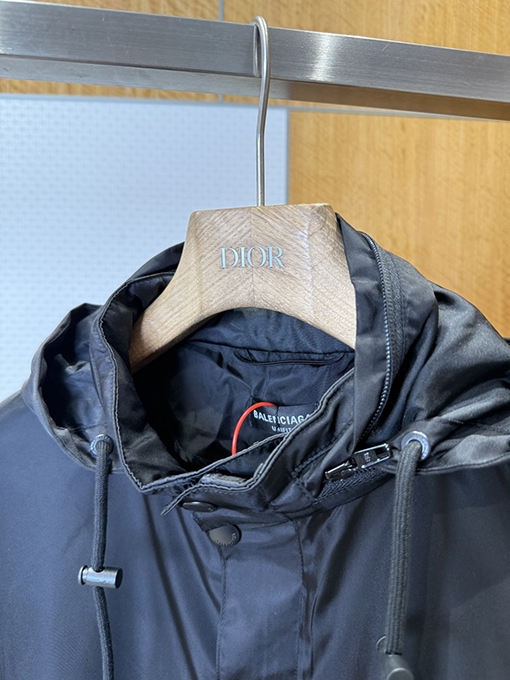 バレンシアガ BALENCIAGA テーププリントジャケット