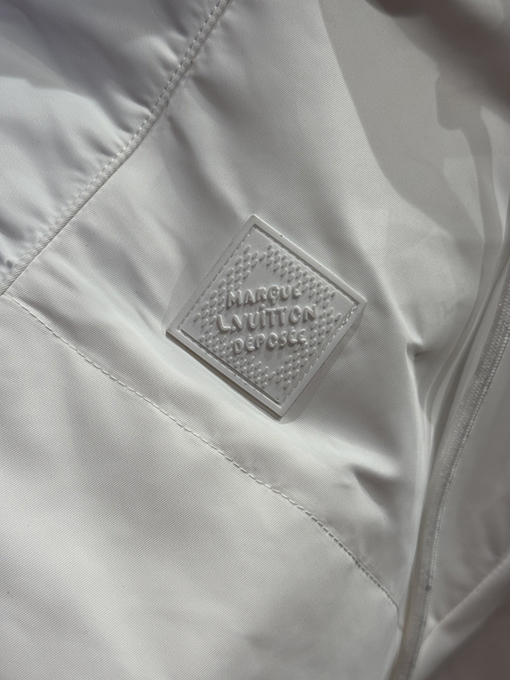 ルイヴィトン フード付き防風ジップアップジャケット