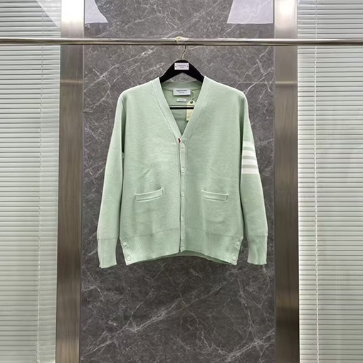 トムブラウン 新作ニットカーディガン