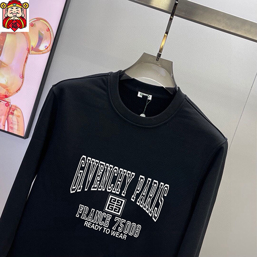 ジバンシイ Givenchy 人気のクルーネックのスウェットシャツとパンツのセット