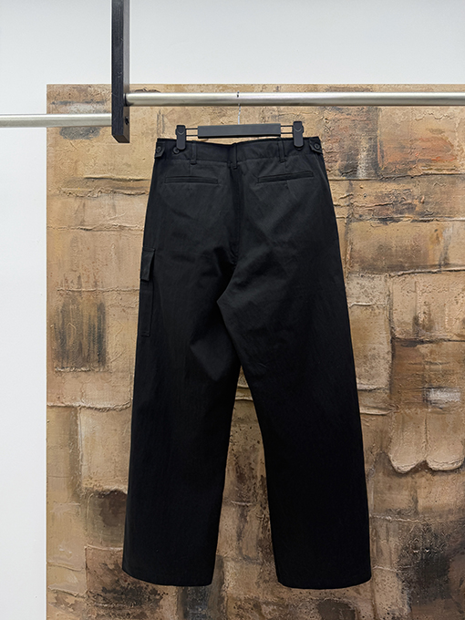 フェンディスーパーコピー カジュアルなワークパンツ