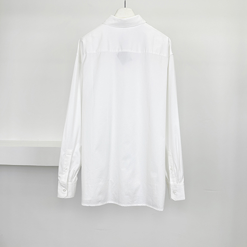 ロエベブランドスーパーコピー ダークカラーの柄入り長袖シャツ