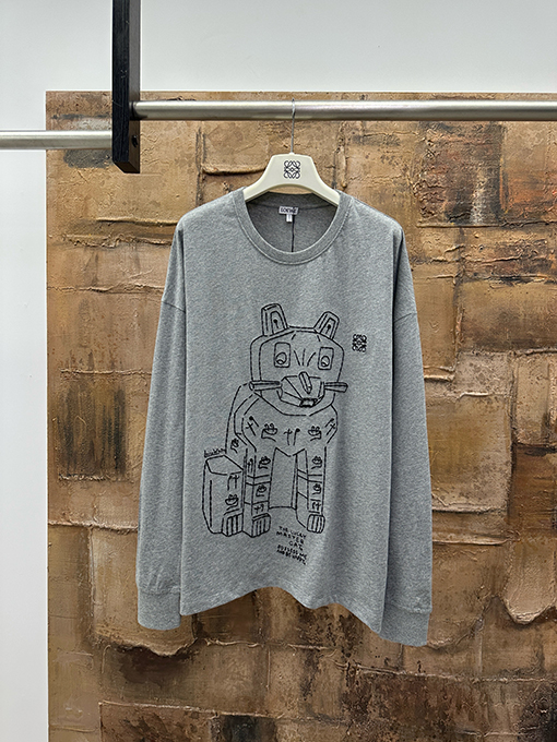 ロエベコピー 米粒糸で猫の刺繍をした長袖シャツ