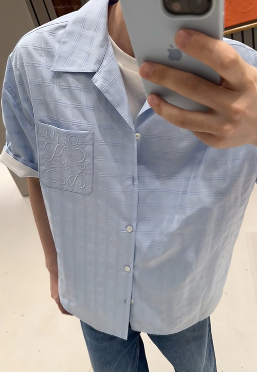 ロエベ LOEWE パッチポケット付き刺繍入りのチェック柄半袖シャツ