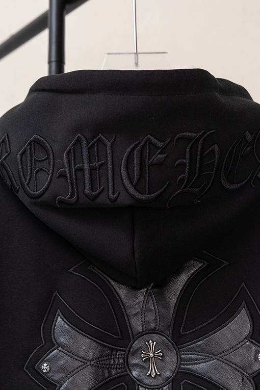 クロムハーツコピー 胸に革製のクロス刺繍ドローストリング付きジッパー開閉のフード付きジャケット