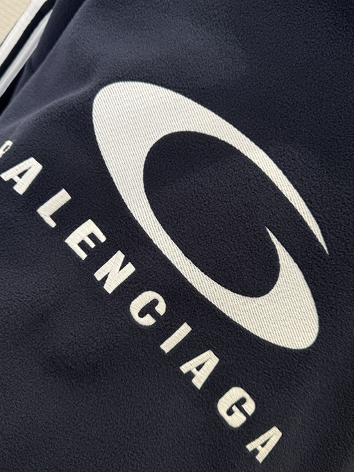 バレンシアガ BALENCIAGA 刺繍りトリムトラックスーツ