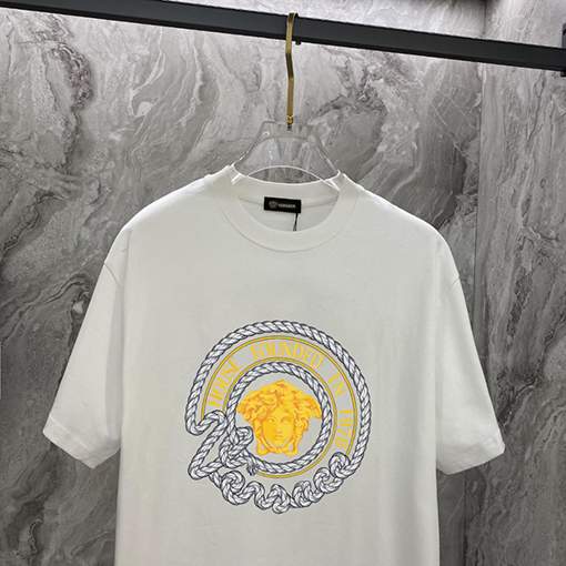 ヴェルサーチスーパーコピー VERSACE 春夏のクラシック半袖Tシャツ