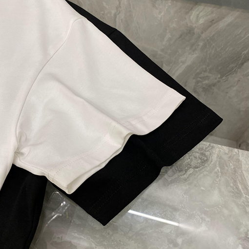 ヴェルサーチスーパーコピー VERSACE 春夏のクラシック半袖Tシャツ