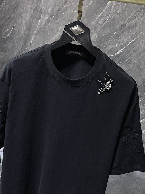 クロムハーツコピー 破れたピン刺繍アップリケ付き半袖Tシャツ