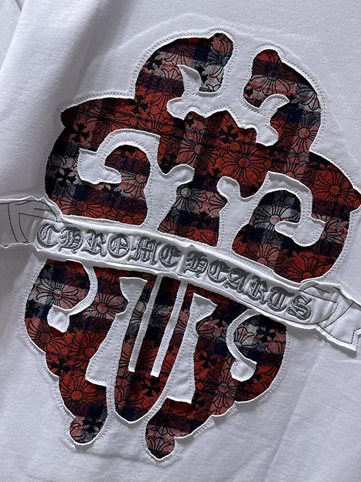 クロムハーツスーパーコピー 宝剣 ヘビーインダストリー 刺繍アップリケ 半袖Tシャツ