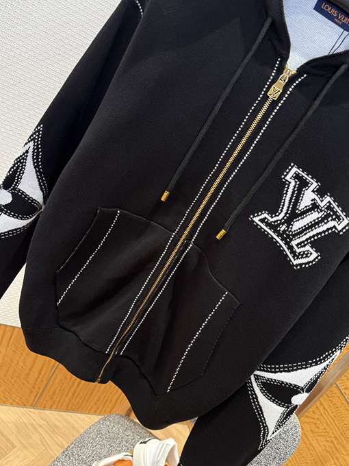 ルイヴィトンコピー LV インターシャ編みのジップアップカーディガン