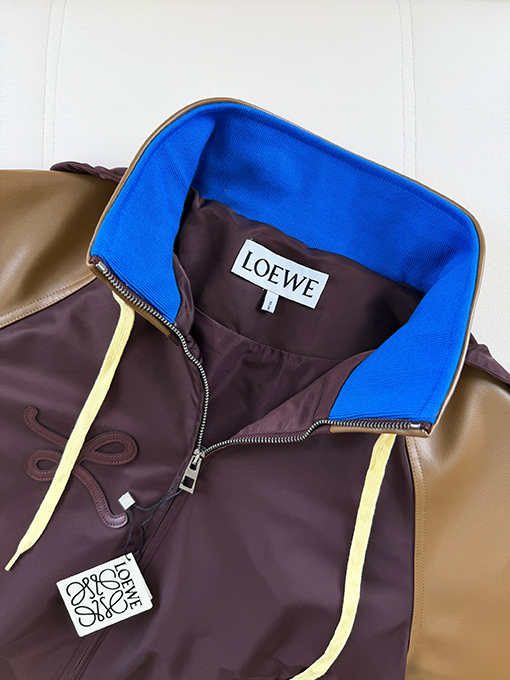 ロエベ パッチワークレザー刺繍コート