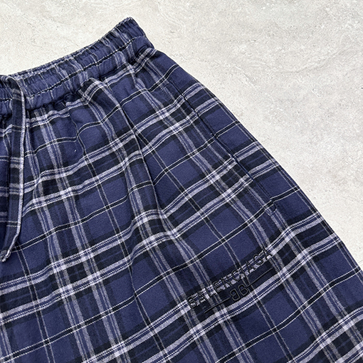 バレンシアガコピー BALENCIAGA チェック柄のズボン