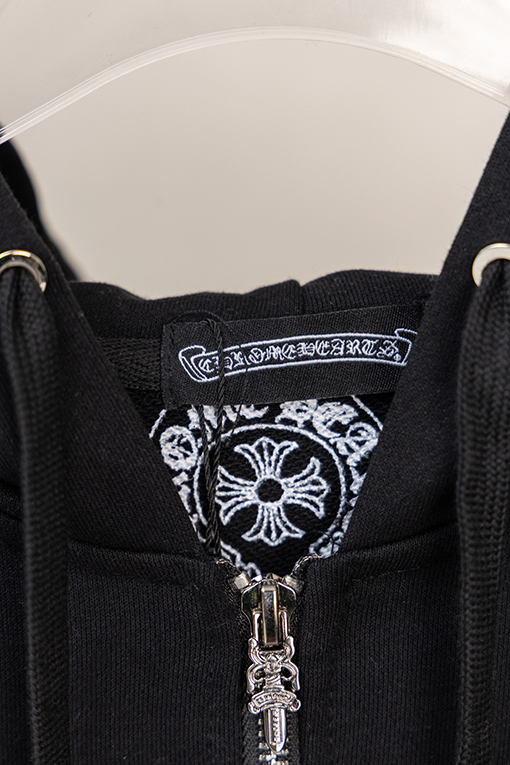 クロムハーツスーパーコピー コミックブックガールとのコラボレーション ジップアップ フード付き ドローストリングジャケット