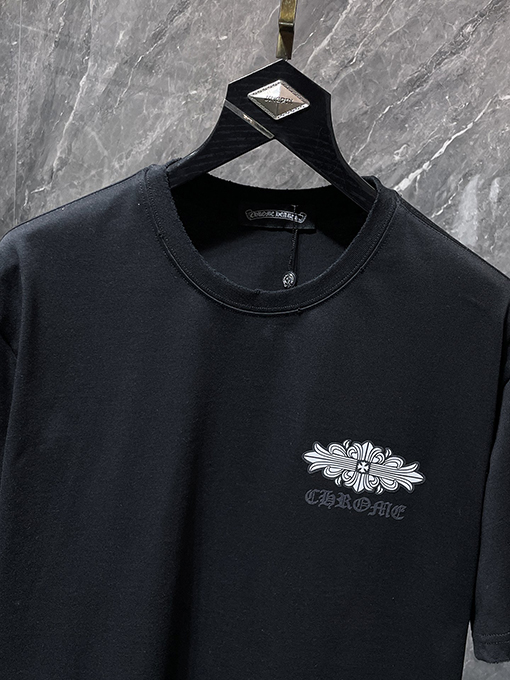 クロムハーツスーパーコピー クラシックなサンスクリット文字の半袖Tシャツ