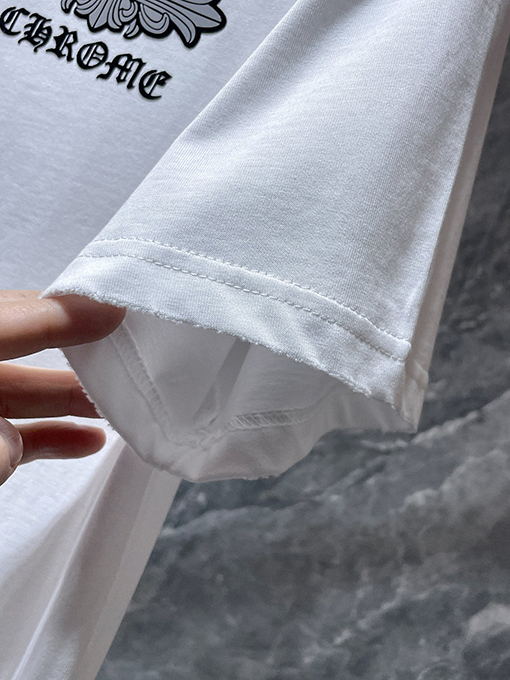 クロムハーツスーパーコピー クラシックなサンスクリット文字の半袖Tシャツ