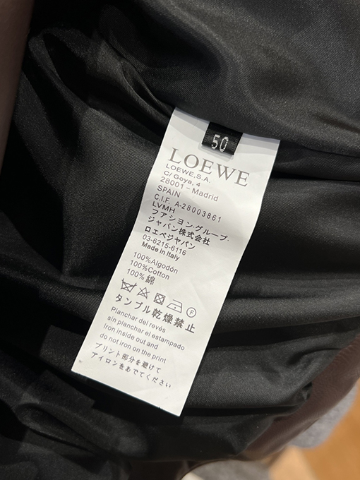 ロエベコピー 斜めジッパーのモーターサイクルスタイルのレザージャケット