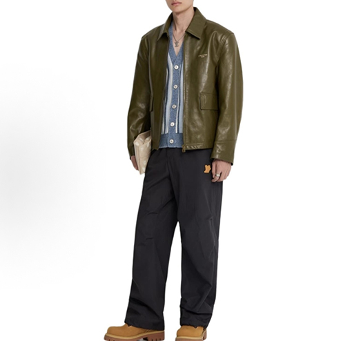 ルイヴィトン LOUIS VUITTON レターロゴ入りラペルジップアップレザージャケット