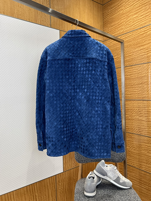 ボッテガヴェネタ スエード織り襟のレザージャケット