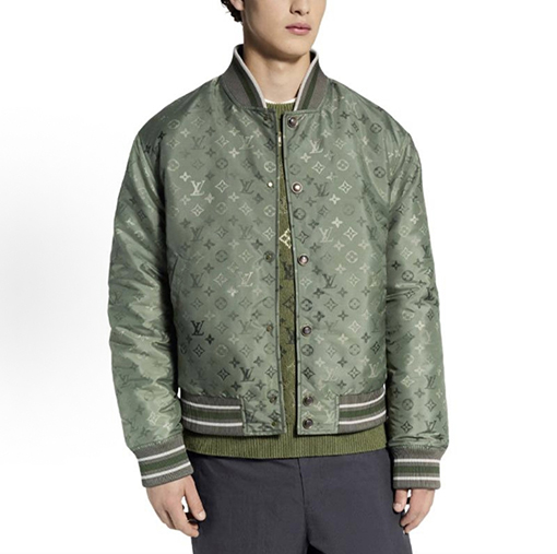 ルイヴィトン グラデーションモノグラム柄のベースボールジャケット