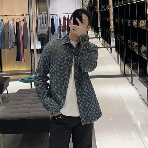 グッチブランドスーパーコピー 全面プリントのデニムジャケット