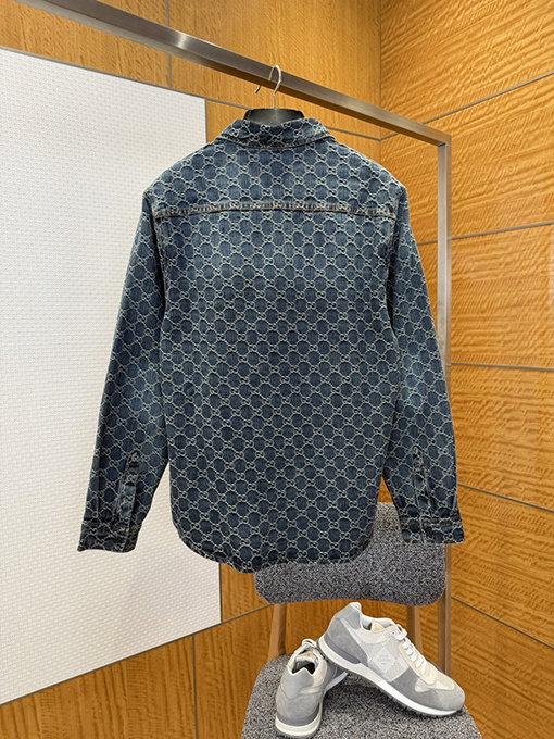 グッチブランドスーパーコピー 全面プリントのデニムジャケット