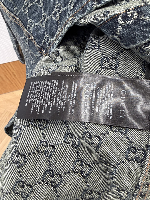 グッチブランドスーパーコピー 全面プリントのデニムジャケット