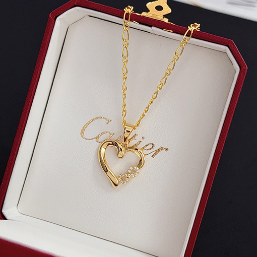 カルティエスーパーコピー ダイヤモンドネックレス