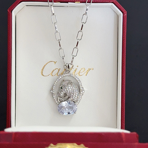 カルティエ 新モデルダイヤモンドネックレス