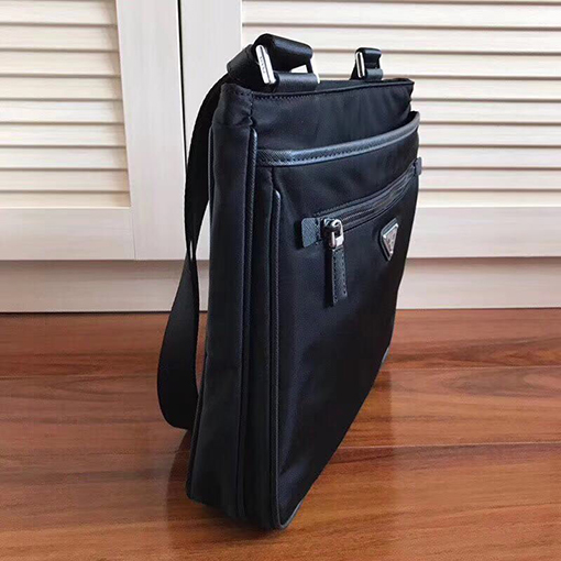 プラダコピー メッセンジャーパケット