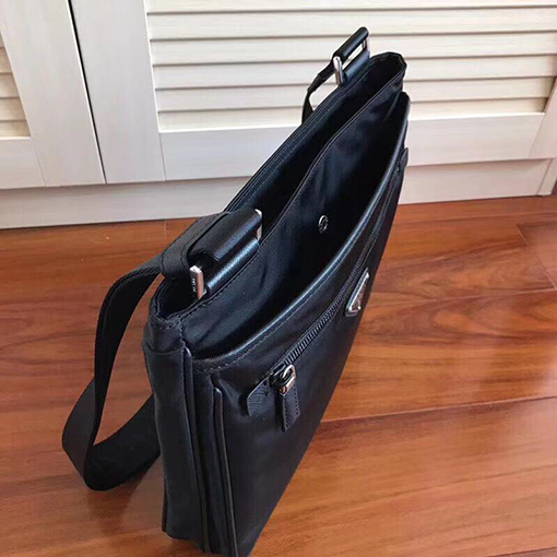 プラダコピー メッセンジャーパケット